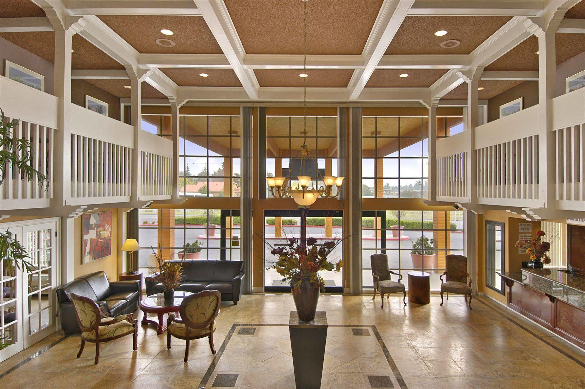 Courtyard Inn North Highlands Extérieur photo